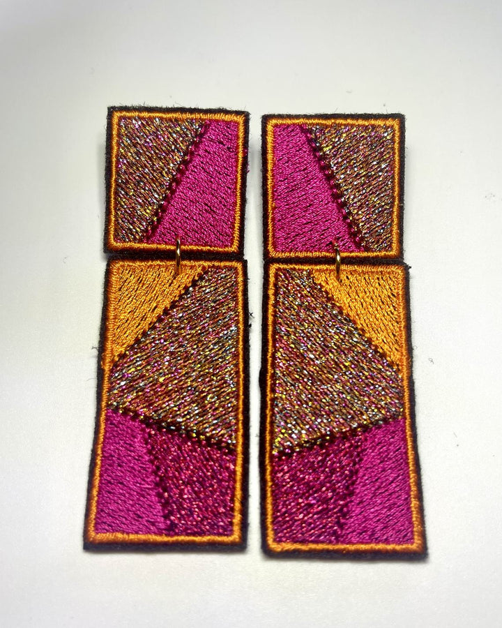 Boucles d'oreilles brodées RITA, coloris Orange & fuchsia