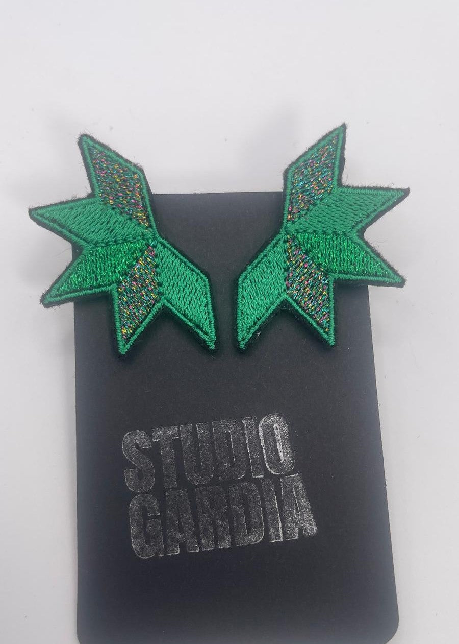 Boucles d'oreilles brodées ASTRA, coloris Vert pailleté