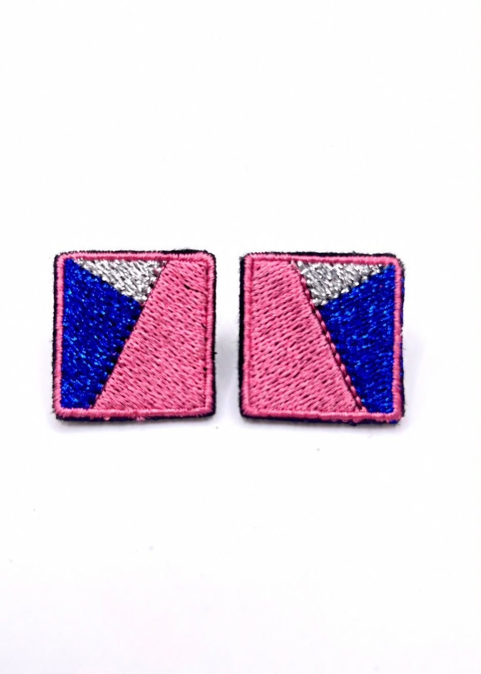 Boucles d'oreilles brodées MINI RITA, coloris Rose, bleu & argent