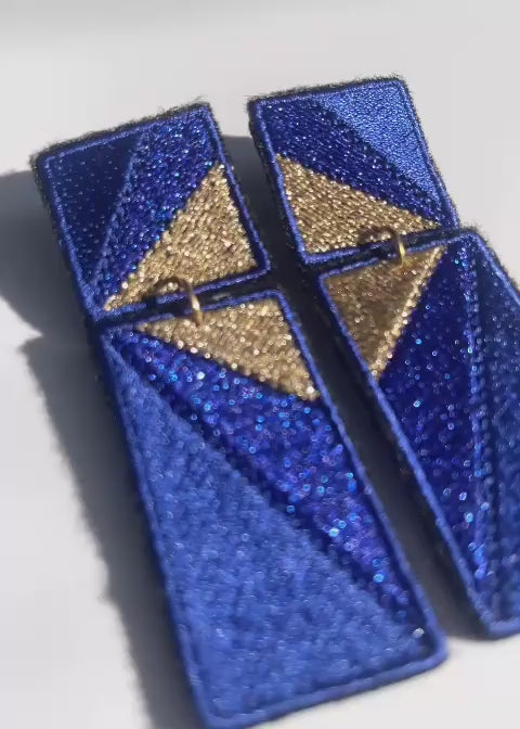 Boucles d'oreilles brodées RITA, coloris Bleu & doré (vidéo)