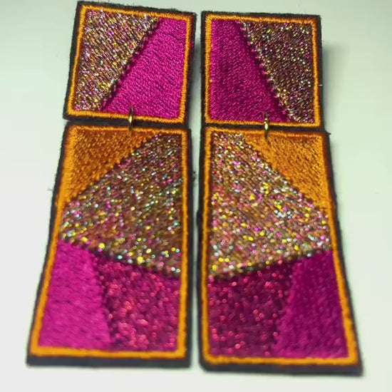 Boucles d'oreilles brodées RITA, coloris Orange & fuchsia (vidéo)