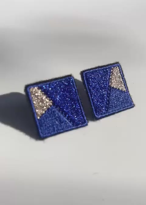 Boucles d'oreilles brodées MINI RITA, coloris Bleu & argent (vidéo)