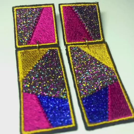 Boucles d'oreilles brodées RITA, coloris Jaune, fuchsia & bleu (vidéo)