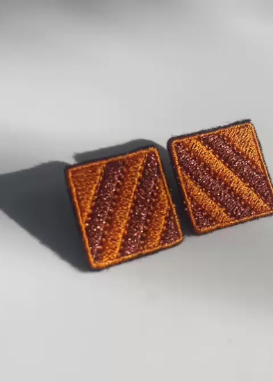 Boucles d'oreilles brodées MINI RITA, coloris Cuivre (vidéo)