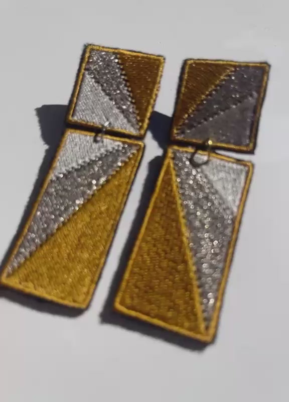 Boucles d'oreilles brodées RITA, coloris Moutarde & argent (vidéo)